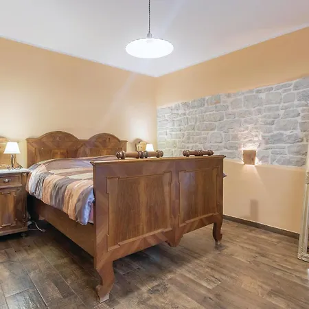 4 Bedroom Gorgeous In *